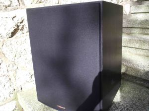 Klipsch Subwoofer mit dazugehöriger Frontbespannung in schwarz - Furnier black-satin - original Klipsch