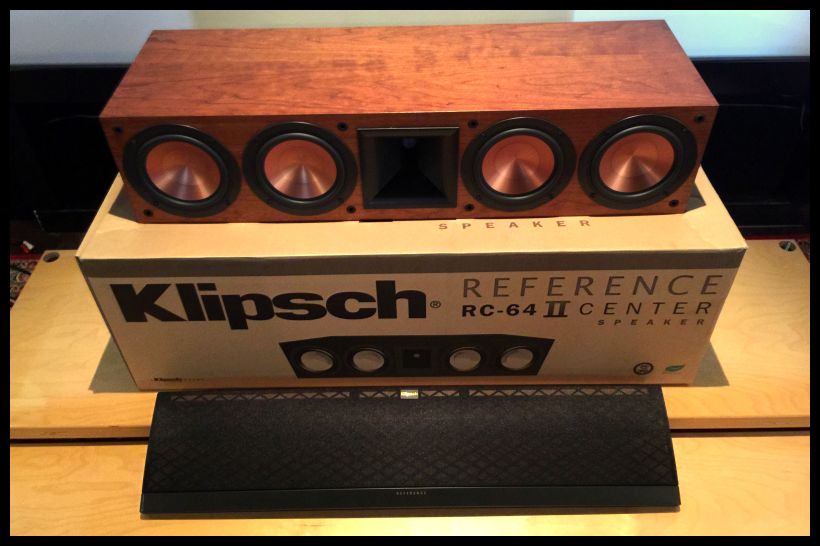 Absolut neuwertiger , nahezu unbenutzter wunderschöner Klipsch MKII RC64 Centerspeaker , american cherry , Originalverpackung sowie Frontbespannung vorhanden - im Kundenauftrag gegen Höchstgebot abzugeben . Abholung - no add cost ( Lieferung via Spedition - add cost ) . Phone - 05068 / 3031 . Werner@klipsch-direct.com . 