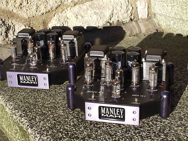 Manley Monoblöcke Mahi 2x40/2x20w umschaltbar Triode/ultralinear bei www.wernerenge.com . Werner Enges Atmosphere-Klipsch in 31008 Elze bei Hannover . Telefon 05068 - 3031 ( 10.30-19.00 Uhr ) . Zu ihrem Wohle alle Termine nach vorheriger Absprache . Damit Sie Ruhe haben bei uns .